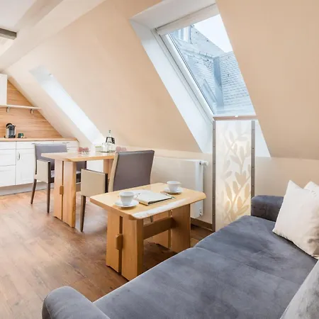 Hotel apartamentowy Gda Schwiecheldthaus 3*