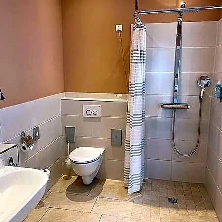 شقة فندقية Gda Schwiecheldthaus 3*