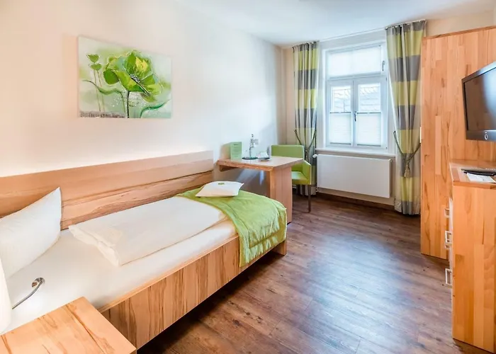 Gda Schwiecheldthaus 3*